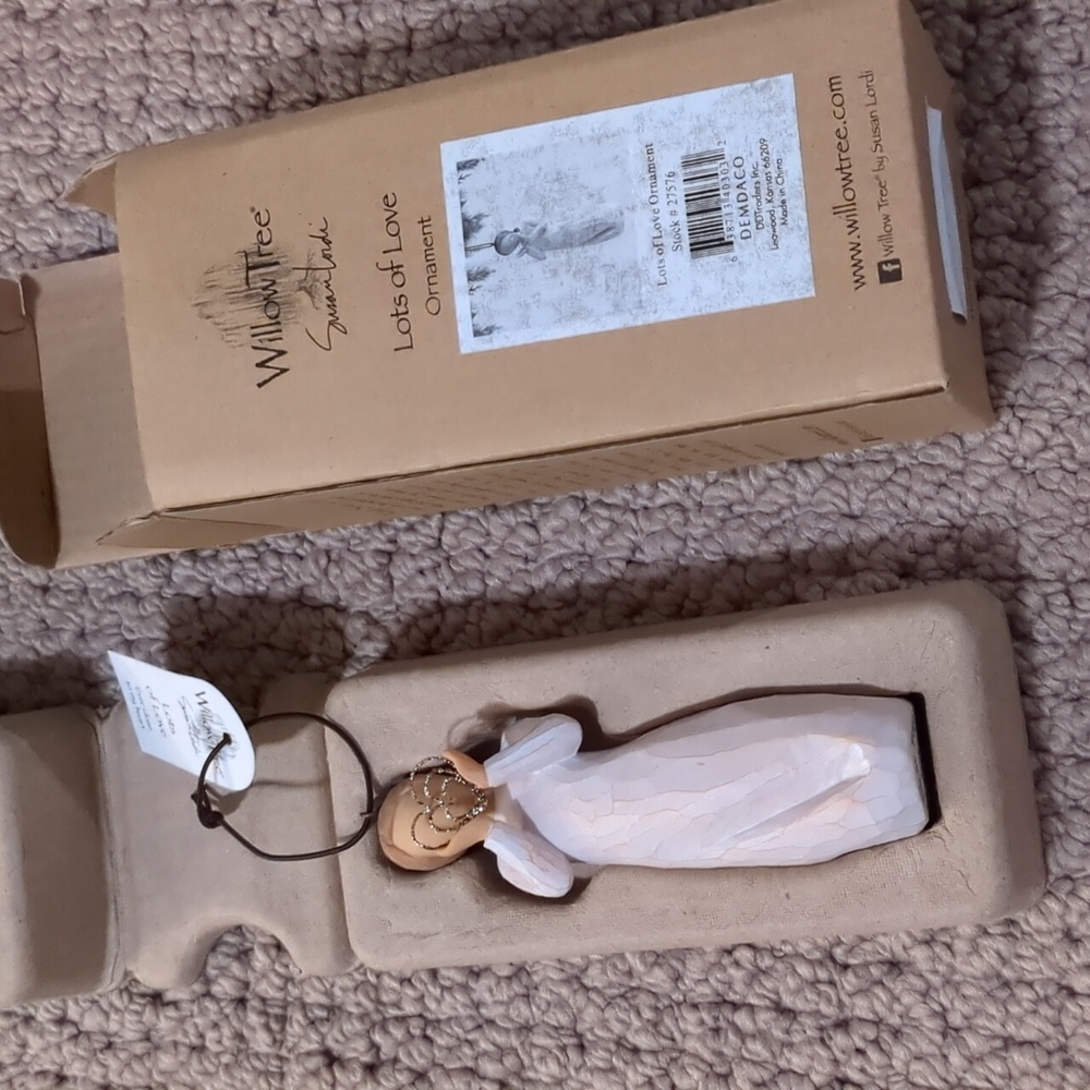 Willow Tree Lots of Love Ornament